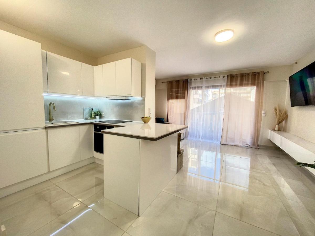 Superbe Appartement - Cannes Proche Du Centre Екстериор снимка